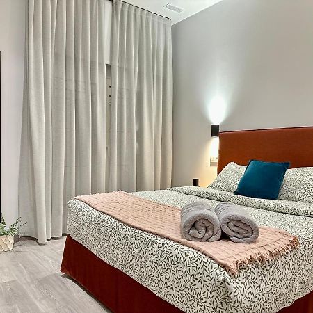Suites 18 - Hostatel Гранада Екстер'єр фото
