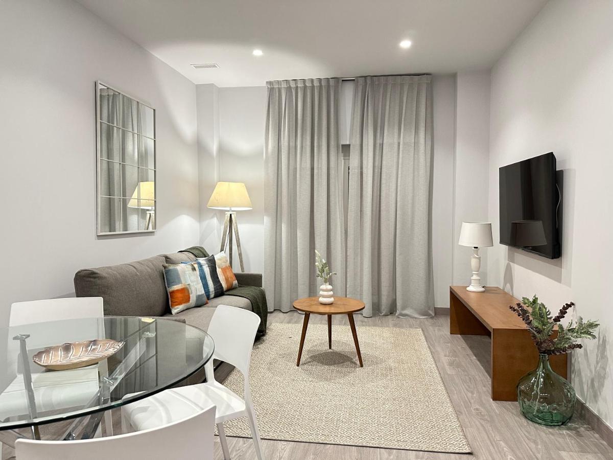 Suites 18 - Hostatel Гранада Екстер'єр фото