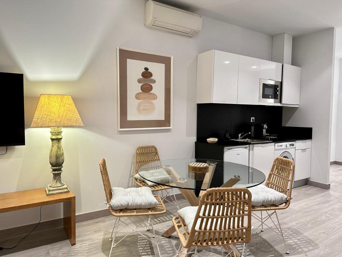 Suites 18 - Hostatel Гранада Екстер'єр фото
